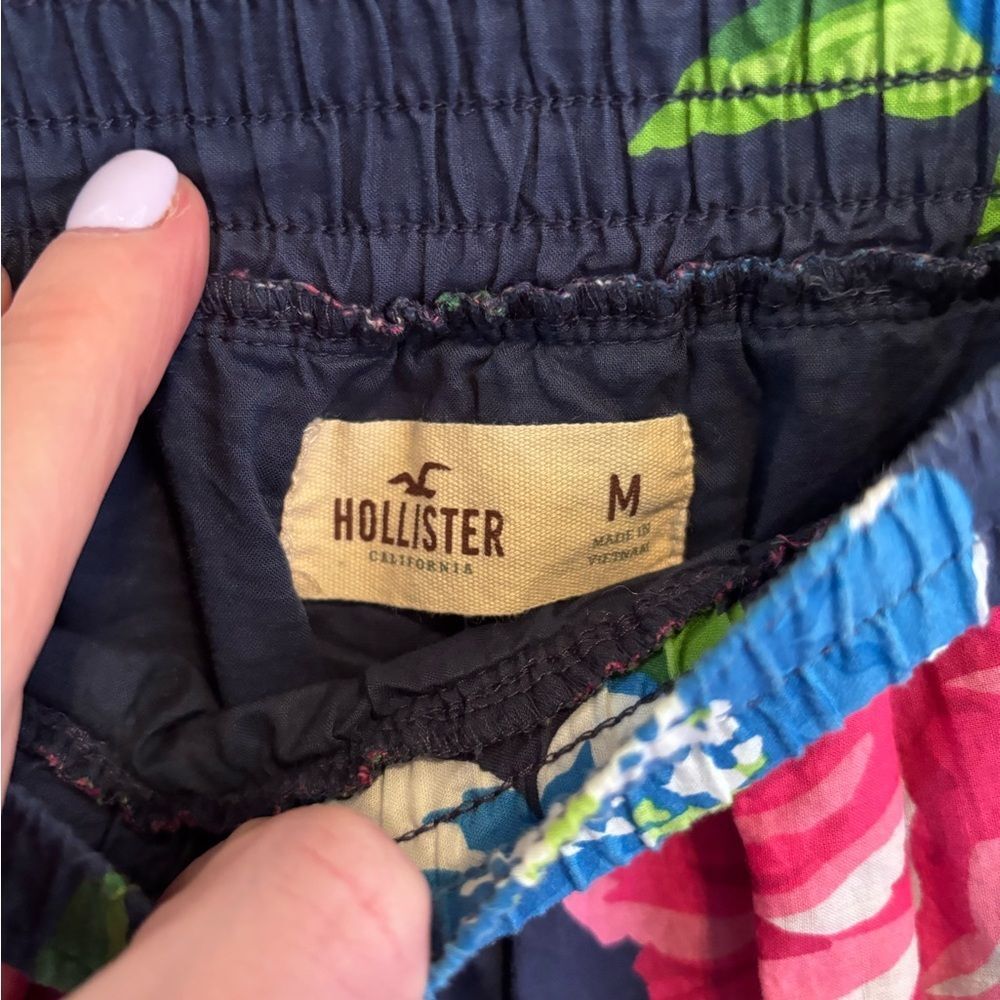 Hollister Navy Skater Skirt with Pink & Blue Floral Print - Picture 5 of 7